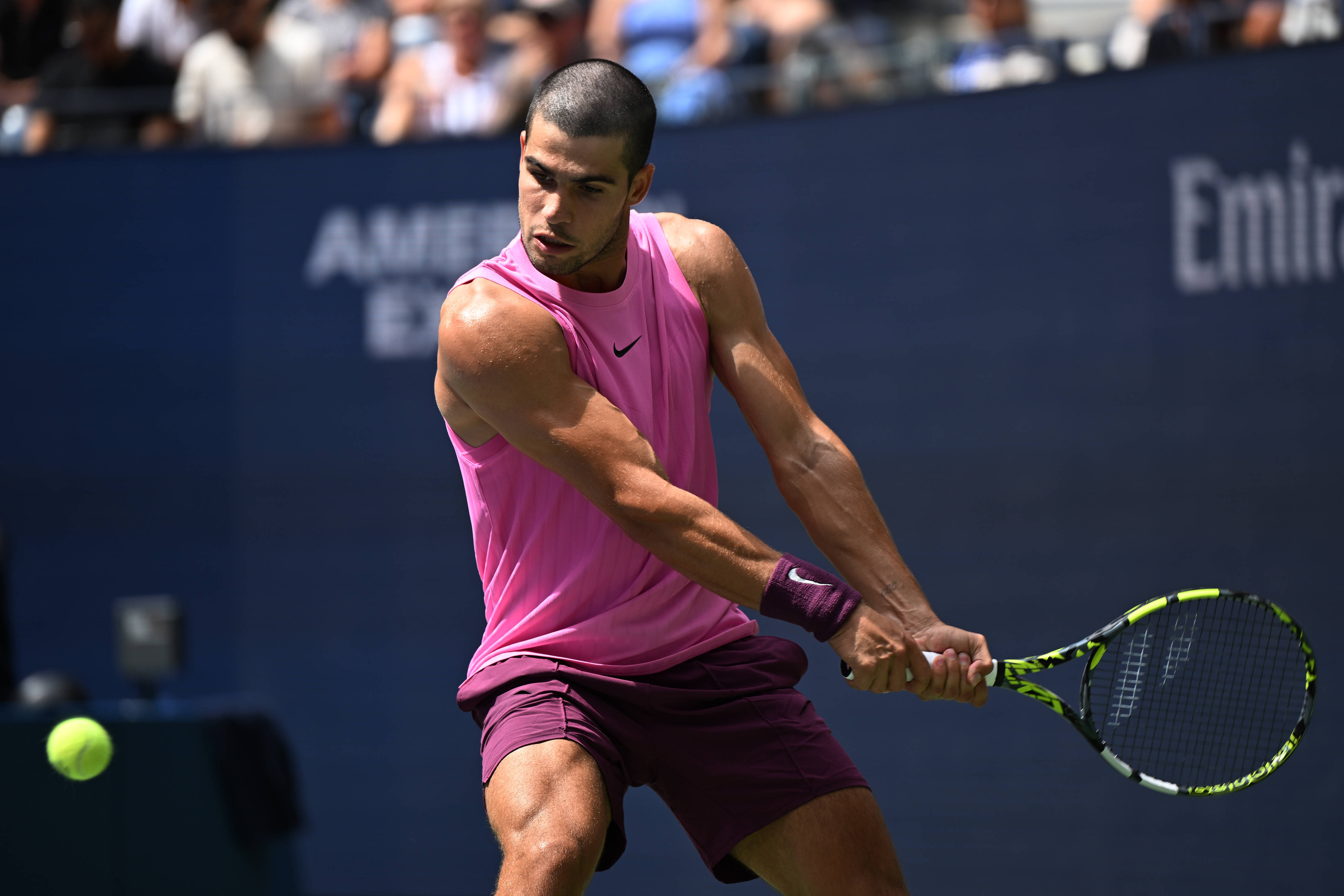 包含美国网球队逆转法国网球队，阿尔卡拉斯打破历史纪录的词条