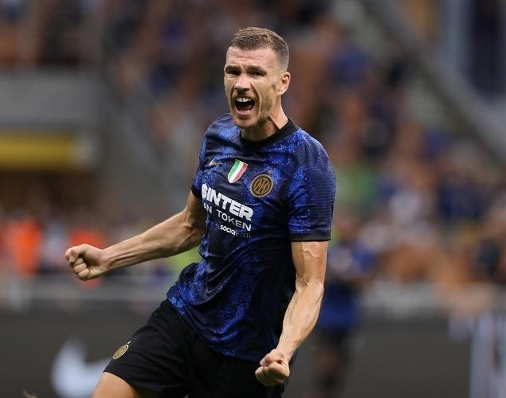 焦点大战:即时盘口上演巅峰碰撞 焦点大战:即时盘口上演巅峰碰撞