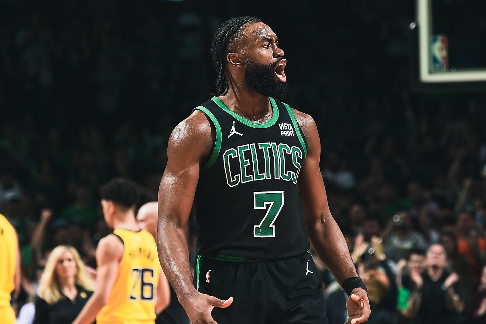 凯尔特人横扫湖人,乔治高光表现 凯尔特人横扫湖人,乔治高光表现