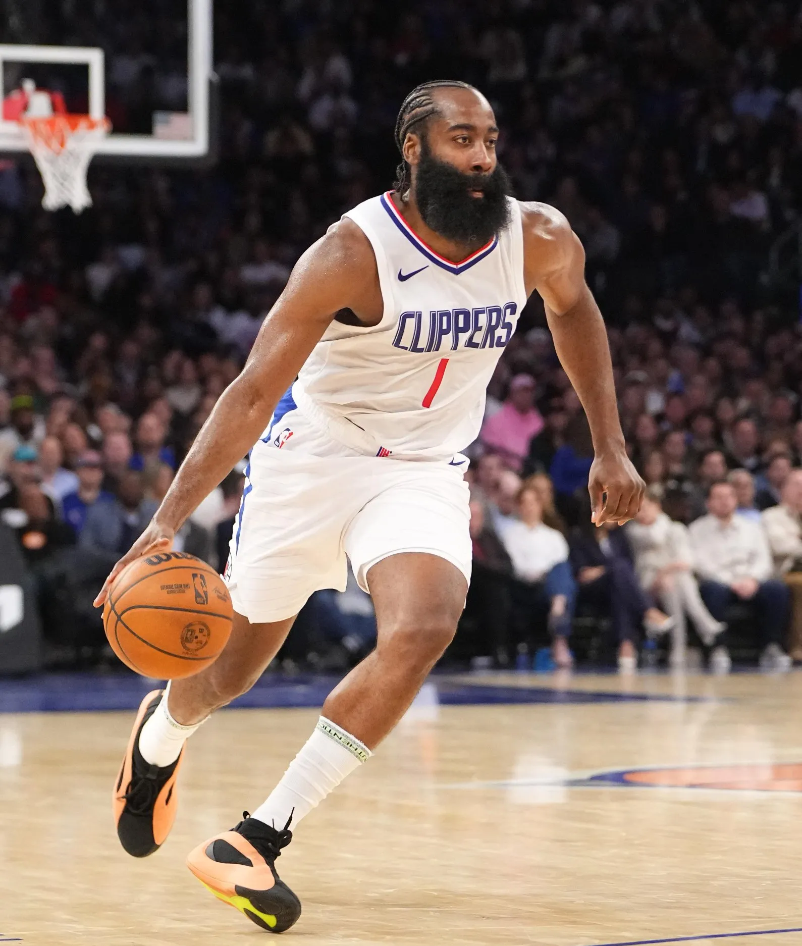 雄鹿翻盘快船,哈登刷新纪录 雄鹿翻盘快船,哈登刷新纪录