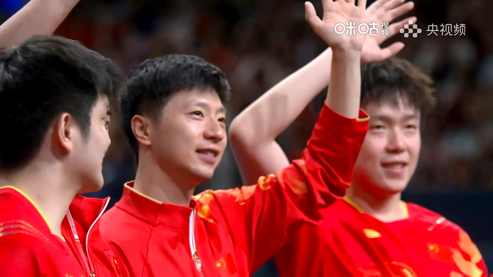 中国队轻取日本队,马龙惊艳四座 中国队轻取日本队,马龙惊艳四座