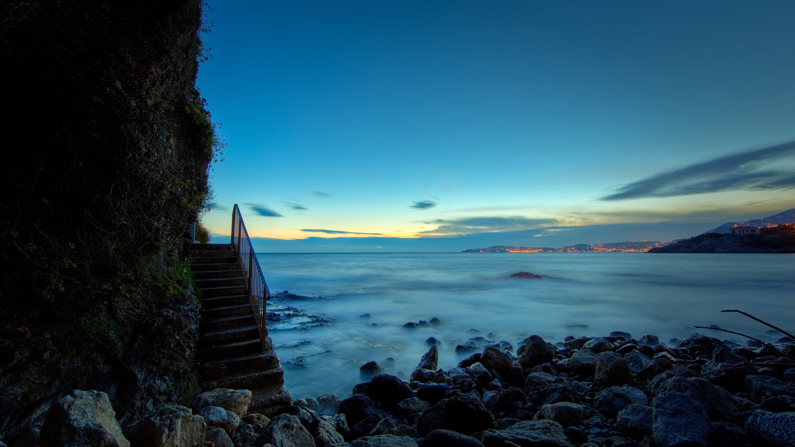 跨界星辰，当哈利伯顿的魔法照亮美加墨之夜