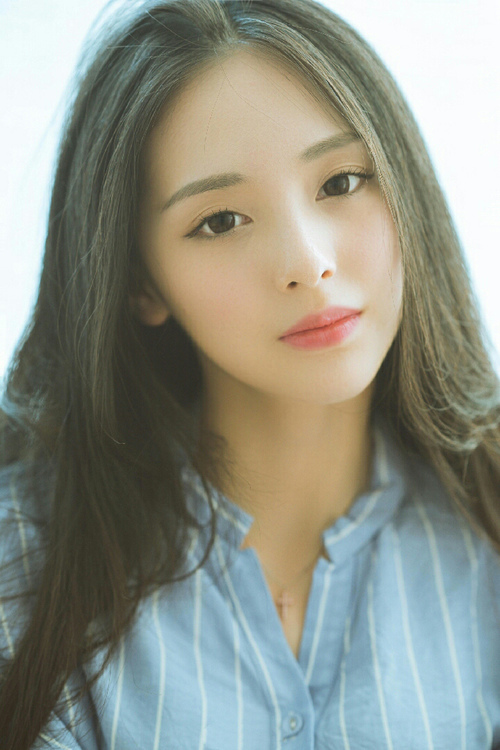 哈登进攻魔术绽放，湖人惨遭肆虐