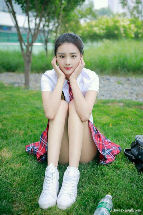 利刃出鞘,苏亚雷斯导演全场,曼城战舰碾过莱比锡防线